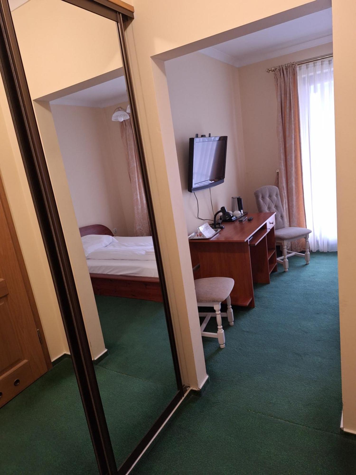 Hotel Malwa Ostrów Wielkopolski Eksteriør billede