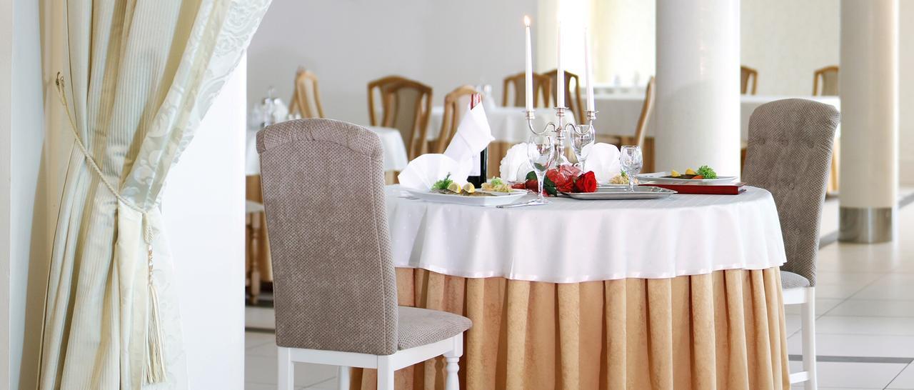 Hotel Malwa Ostrów Wielkopolski Eksteriør billede